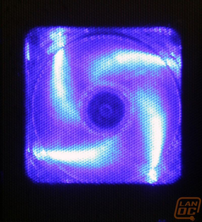 Front Fan_Actionwm